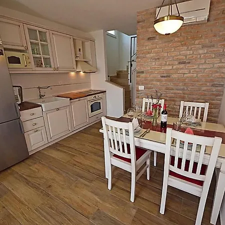 Belvedere**** Best Place For Your Holliday Vila Makarská