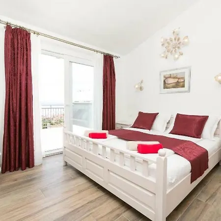 Belvedere**** Best Place For Your Holliday Vila
