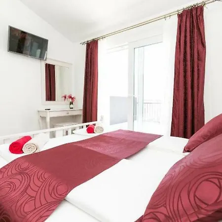 Belvedere**** Best Place For Your Holliday Makarská
